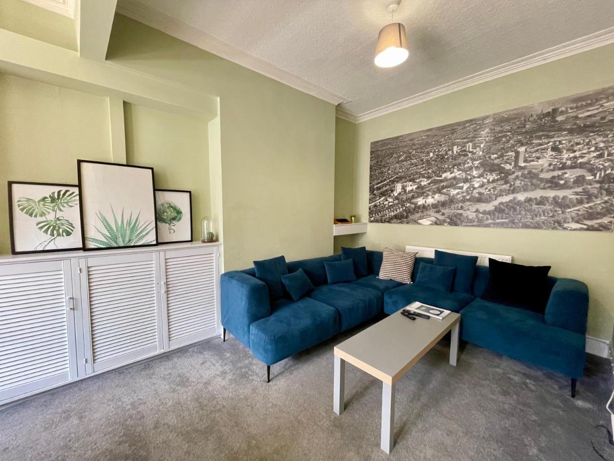 Appartamento Edwardian Centre House For Big Groups, Offroad Parking & Hot Tub! *